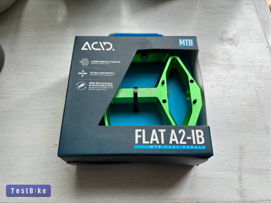 ÚJ, bontatlan Cube ACID pedál