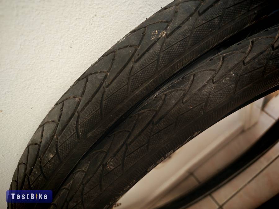 Bontrager / Schwalbe 26-ös külső gumik