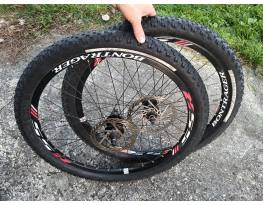 Bontrager 26"-os kerék szett 