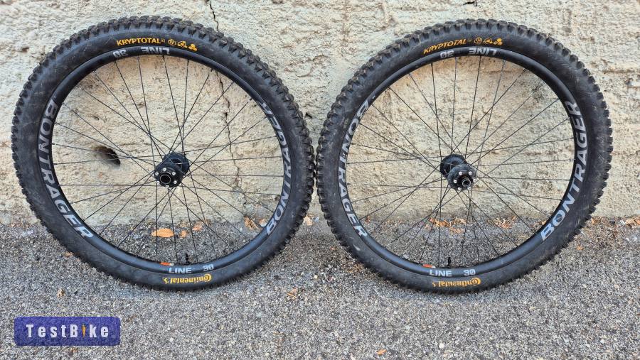 Bontrager DH 27,5 kerékszett!