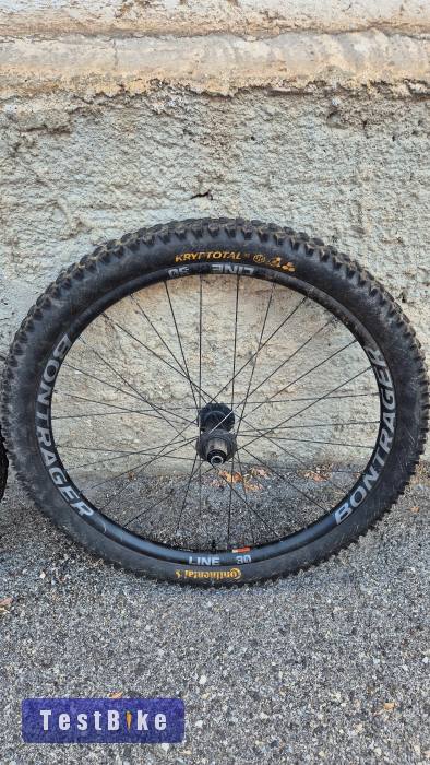 Bontrager DH 27,5 kerékszett!
