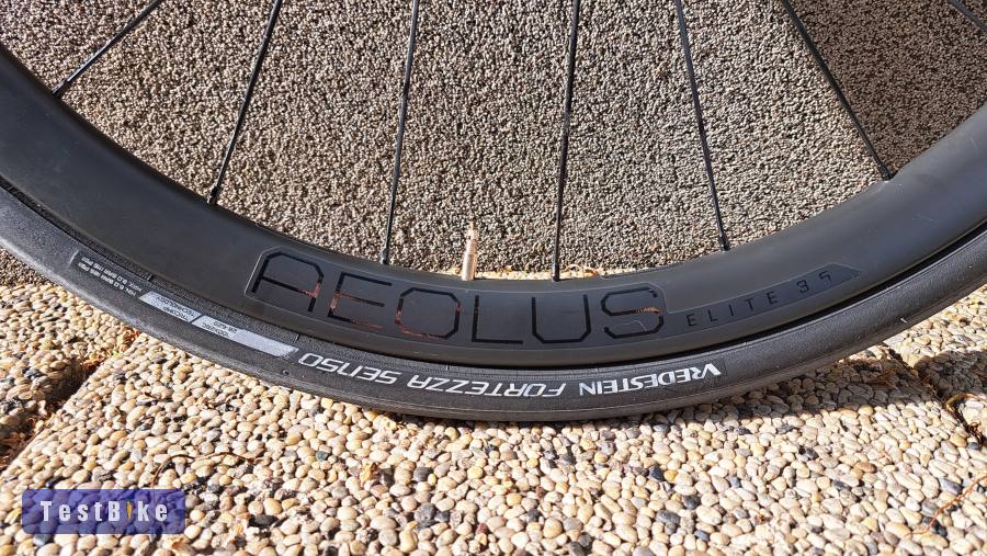 Bontrager Aeolus Elite 35 Disc 