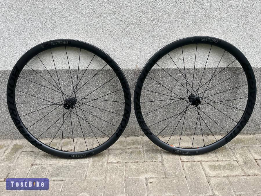 Bontrager Aeolus Pro 3 disc kerékszett