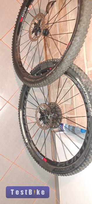 Bontrager Kovee Pro 27.5-es karbon kerékszett eladó