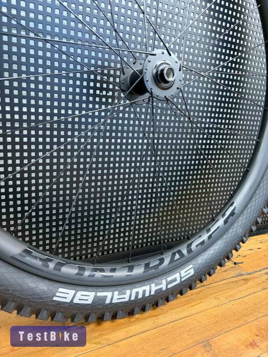 Bontrager Line Elite 30 Mullet Karbon kerékszett