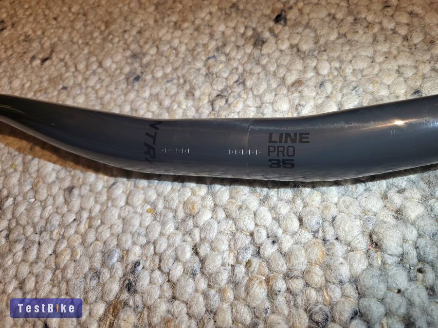 Bontrager Line Pro 35 karbon kormány, új bringáról bontott