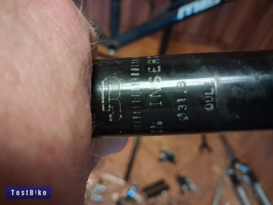 Bontrager nyeregcső 31,6mm átmérővel