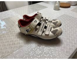 Bontrager országúti cipő