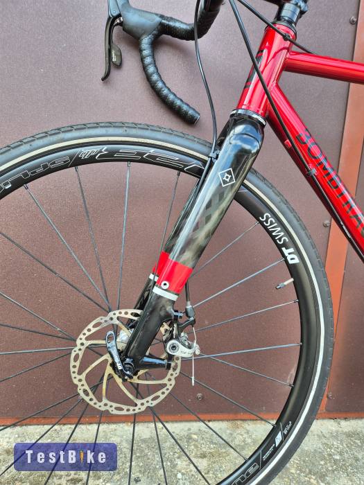 Bombtrack Hook 2 Acél-Carbon Gravel.  1x11 Sram. Dt Swiss.