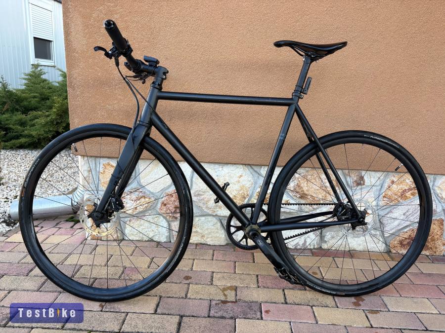 Booda Bike Pilot Szíjhajtásos kerékpár