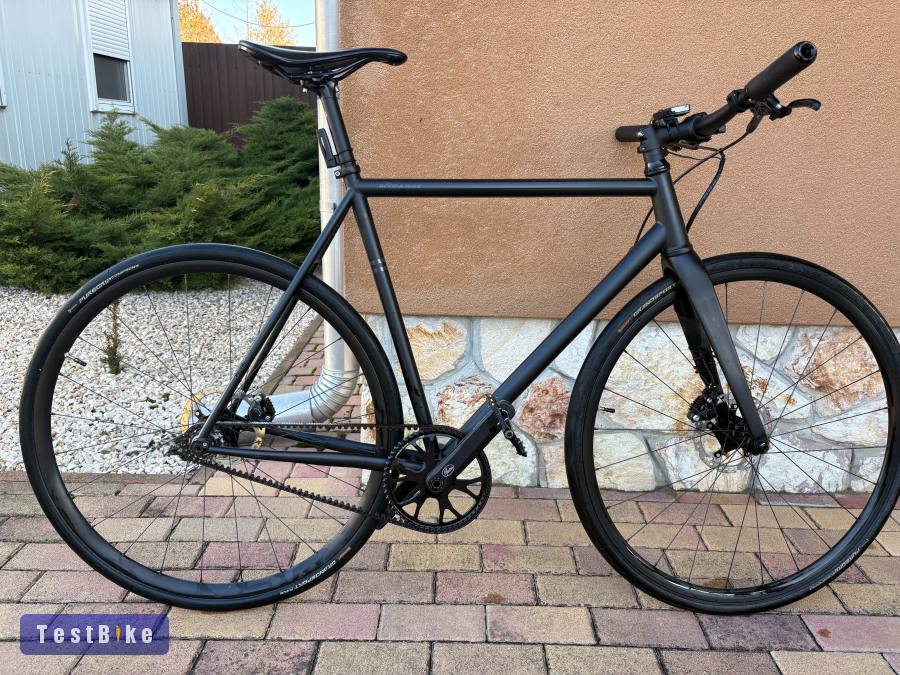 Booda Bike Pilot Szíjhajtásos kerékpár