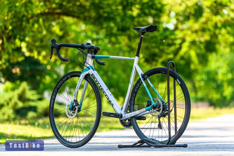 Bottecchia 8Avio Revolution (54) karbon országúti kerékpár
