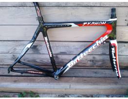 Bottecchia Typhon karbon vázszett