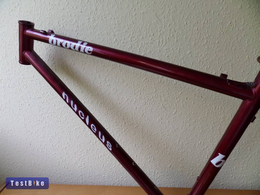 Brodie Nucleus 18 coll 