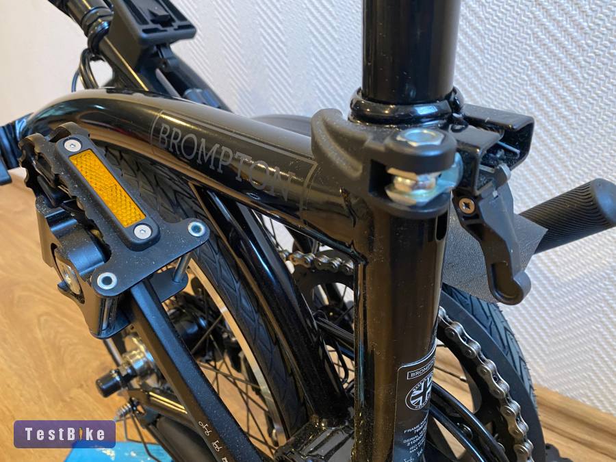 Brompton 6 sebességes “all black edition” Új.