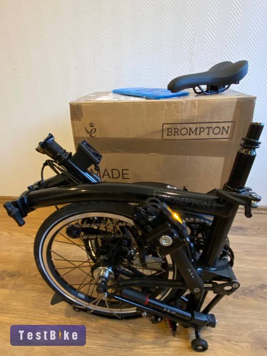 Brompton 6 sebességes “all black edition” Új.