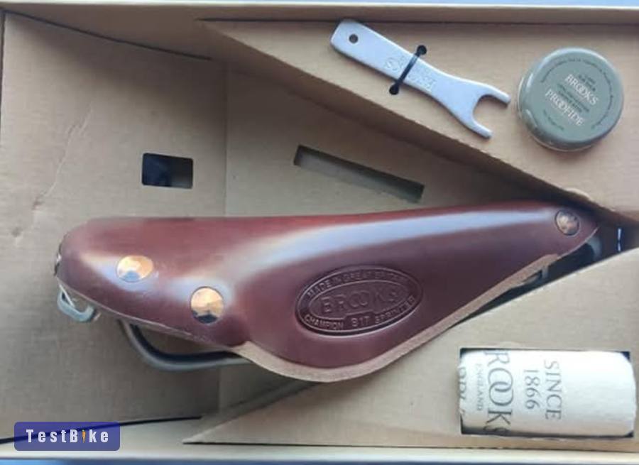 Brooks B 17 Sprinter Titán limitált szériás 