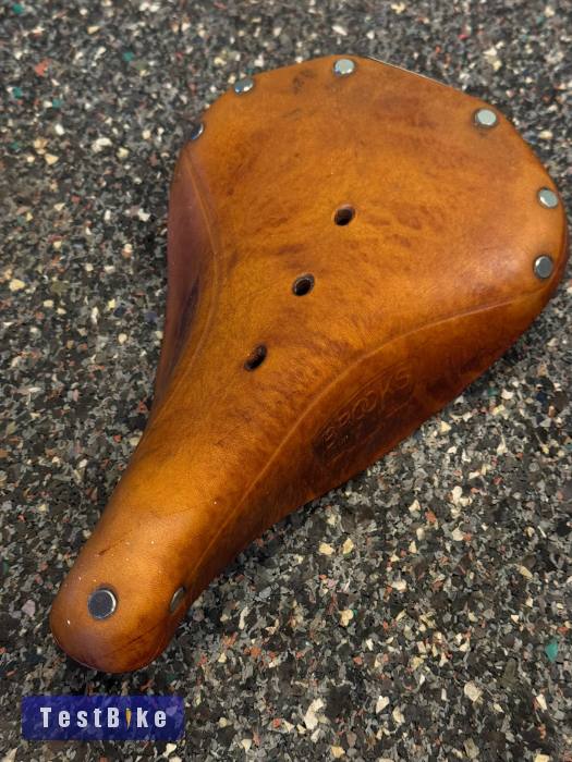 Brooks B17 bőr kerékpár nyereg, barna – használt, jó állapot