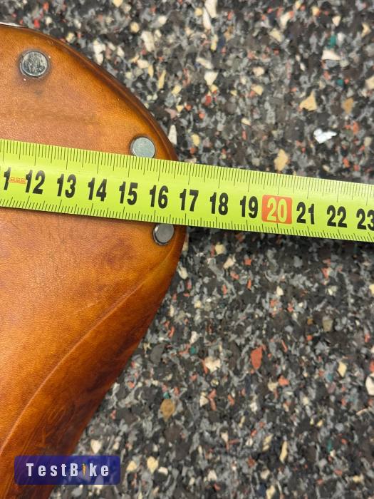 Brooks B17 bőr kerékpár nyereg, barna – használt, jó állapot