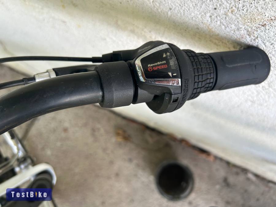 Btwin 24” gyerekkerékpár