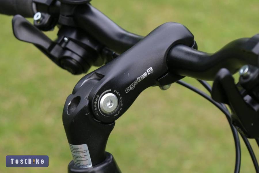 B'Twin Hoprider 520 trekking kerékpár