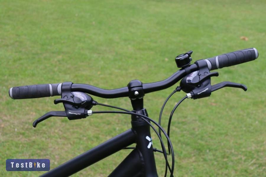 B'Twin Hoprider 520 trekking kerékpár