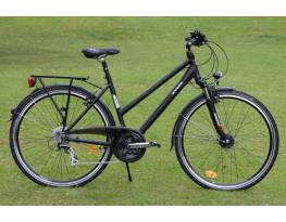 B'Twin Hoprider 520 trekking kerékpár