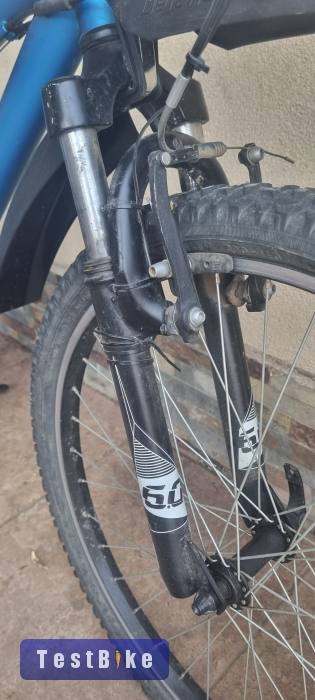 Btwin Rockrider 6.0 össztelós gyereknek, 24-es kerekekkel