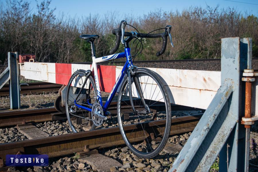 Bulls Race országúti 54cm "M" vázméret