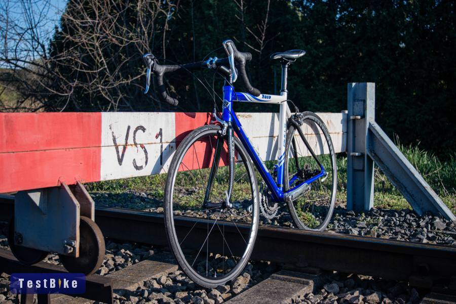 Bulls Race országúti 54cm "M" vázméret