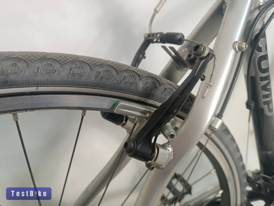 Bulls trekking M, Shimano 3x8s