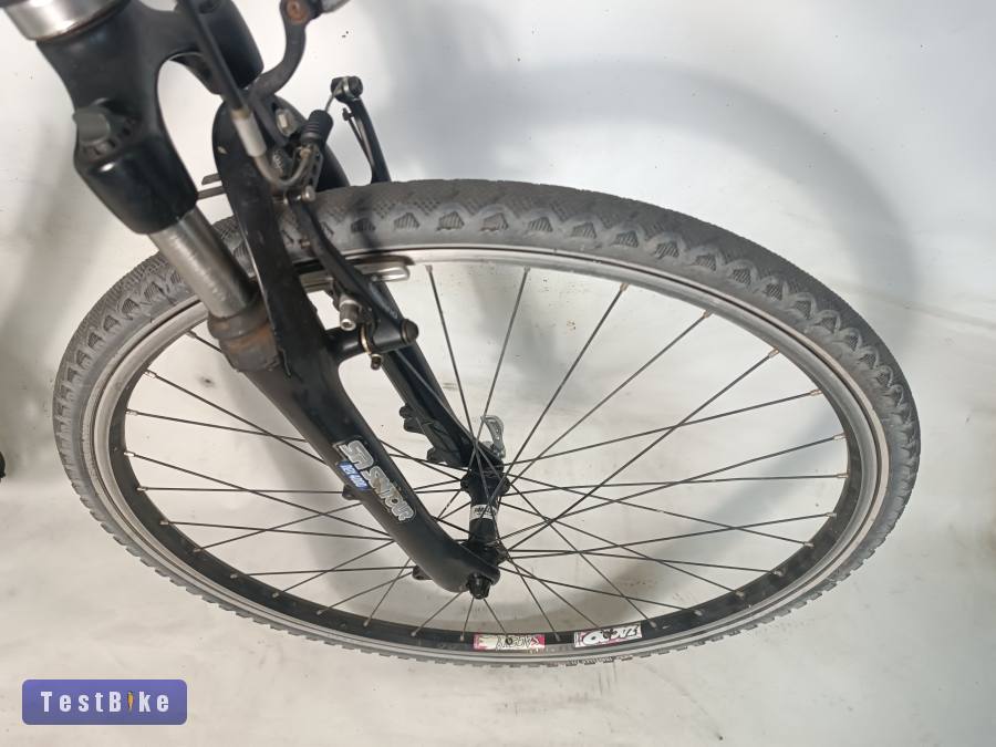 Bulls trekking M, Shimano 3x8s