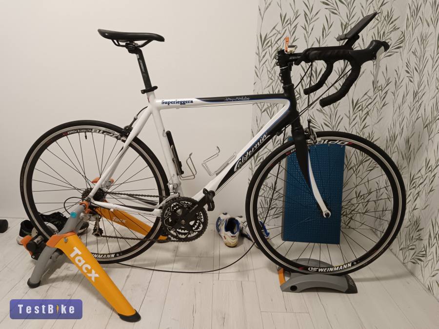 California superleggera 56cm +ajándék edző görgő