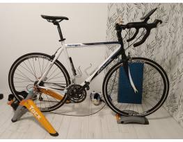 California superleggera 56cm +ajándék edző görgő