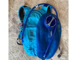Camelbak Lobo 3l-es ivózsákkal