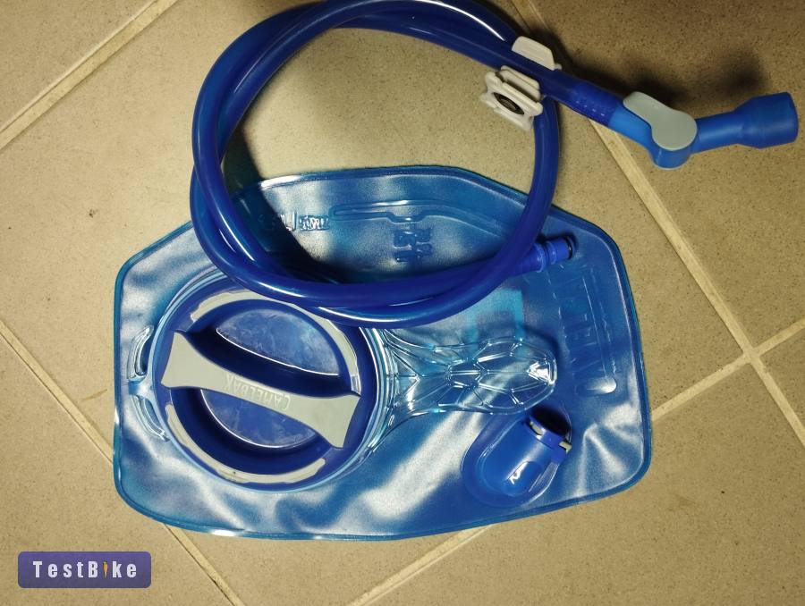 Camelbak lowrider 1,5L tartály