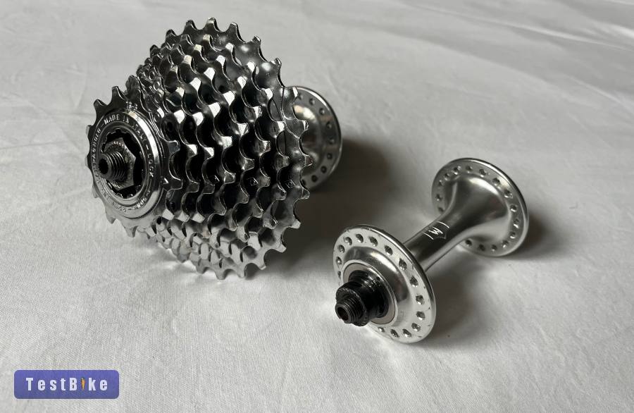 Campagnolo Athena/Chorus 8 seb agy szett + fogaskoszorú