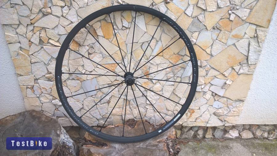 Campagnolo Shamal Mille C17 első kerék