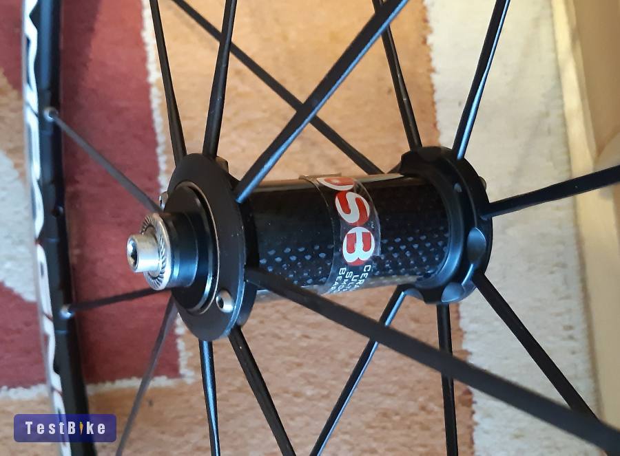 Campagnolo Shamal Ultra országúti kerékszett. Nagyon szép! 