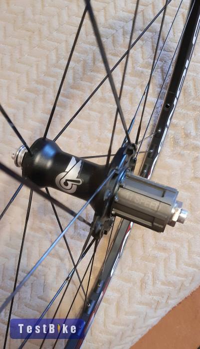 Campagnolo Zonda Mega G3 országúti kerékszett. Nagyon szép! 