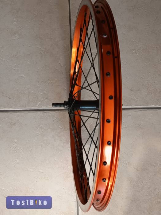 Camping, BMX 20 -as Orange- Black első kerék jó állapotban