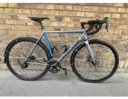 Cannondale CAAD Optimo országúti kerékpár 56 cm (178-188 cm)