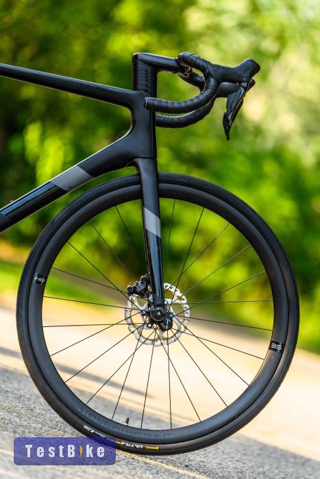 Cannondale SuperSix Evo 105 Di2 (56) full karbon országúti 