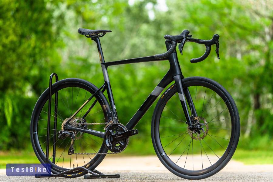 Cannondale SuperSix Evo 105 Di2 (56) full karbon országúti 