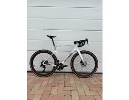 Cannondale SuperX gravel kerékpár