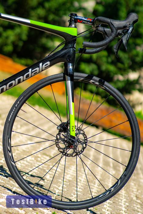 Cannondale Synapre Hi-Mod Disc Országúti kerékpár