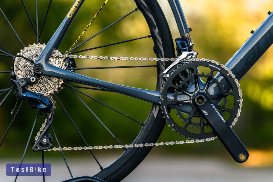 Cannondale Synapse Disc SE (58) karbon országúti kerékpár