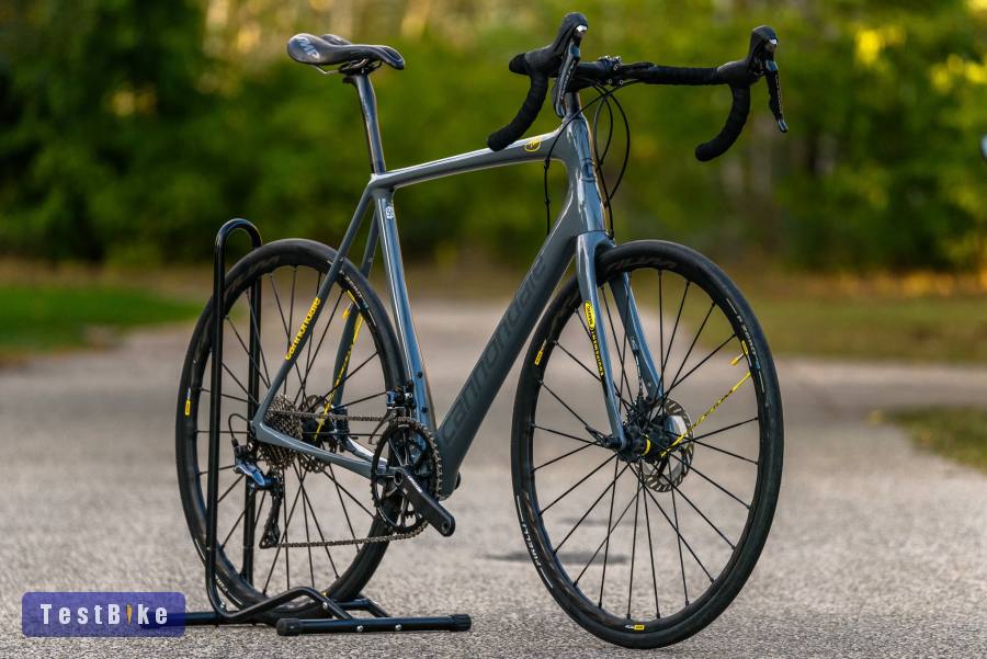 Cannondale Synapse Disc SE (58) karbon országúti kerékpár