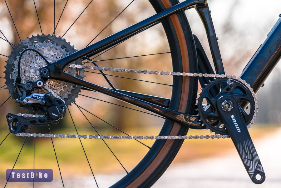 Cannondale Topstone 3 (S) full karbon gravel kerékpár