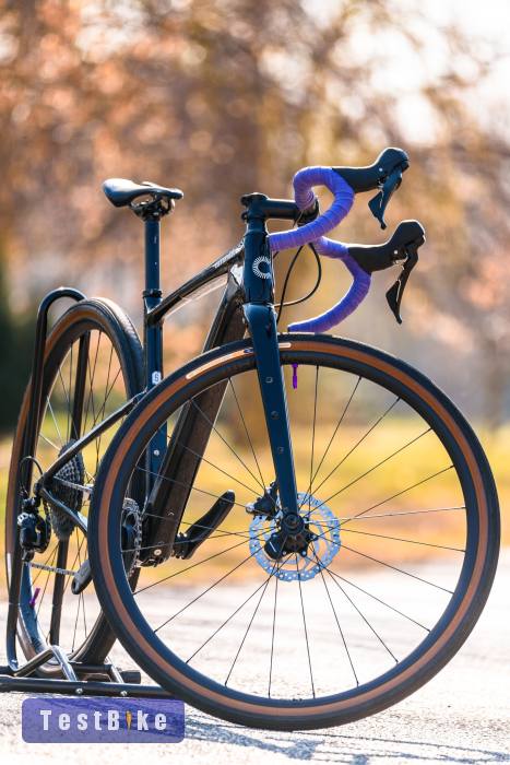 Cannondale Topstone 3 (S) full karbon gravel kerékpár